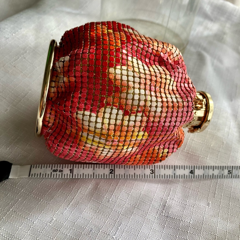 Dainty Pouch - Picture 5 of 6
